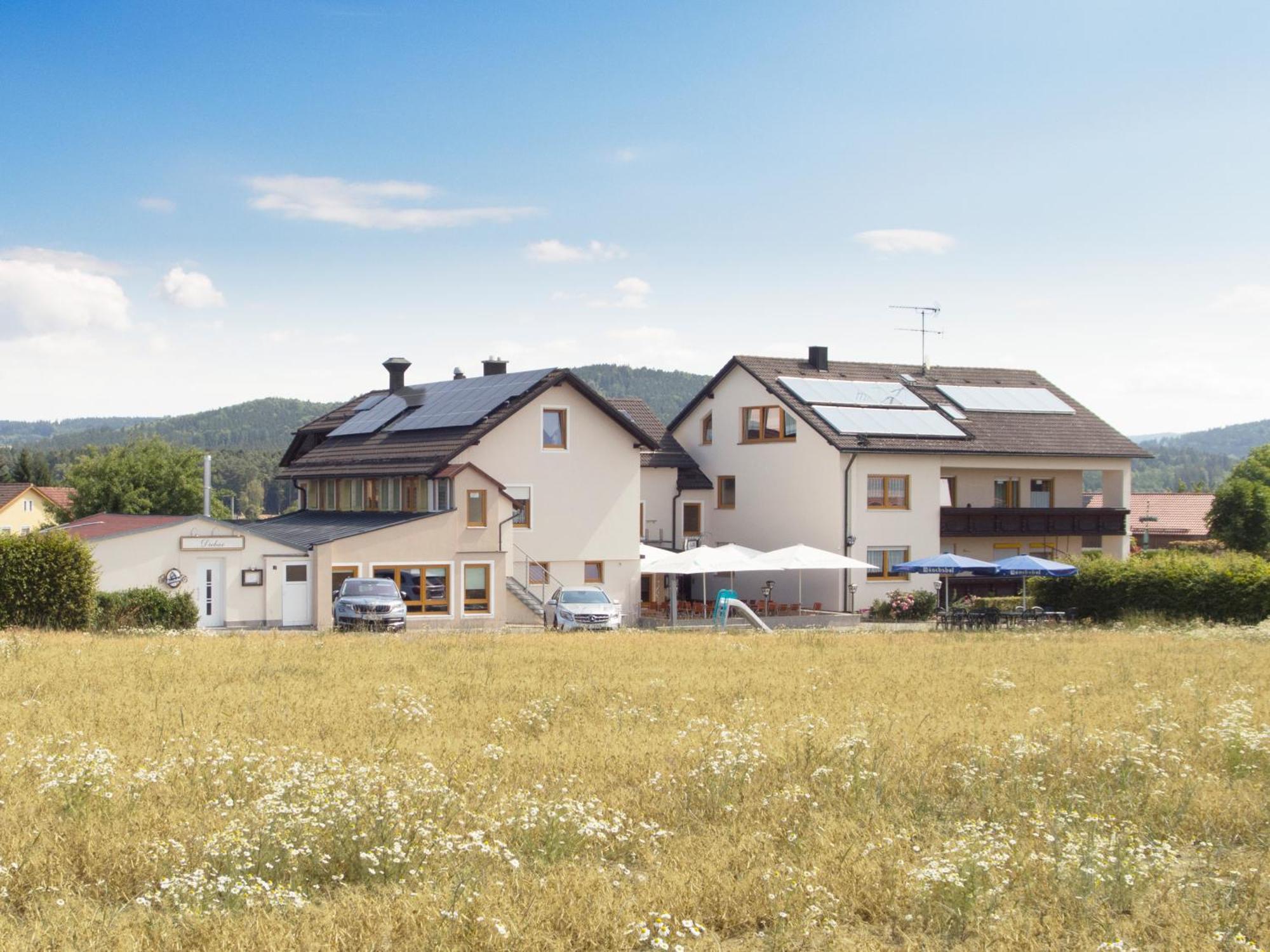 Landgasthof Benjamin Treffelstein Exterior foto